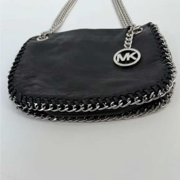 Michael Michael Kors Black Leather Shoulder/Crossbody Chelsea Silver Chain Bag - Picture 8 of 17